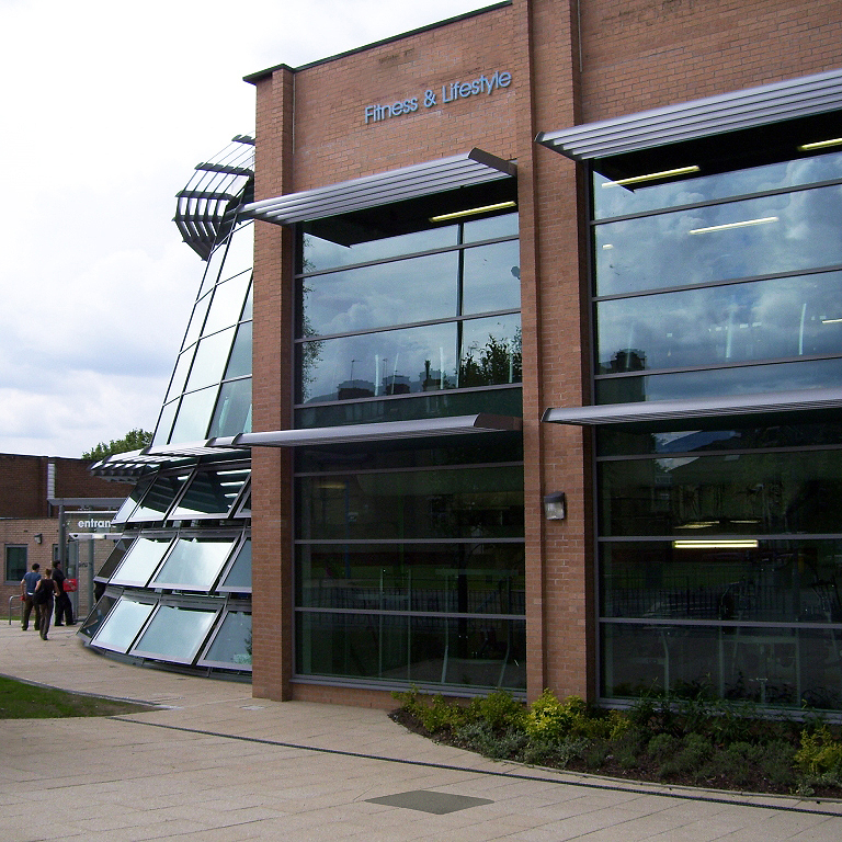 the-sports-centre-university-of-bradford-3-2